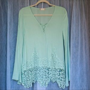Altar’d State Tunic -Size S